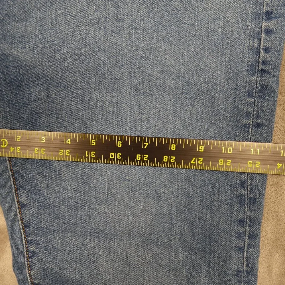 Levi's jeans wedgie straight women's 32 light wash blue red tab‎